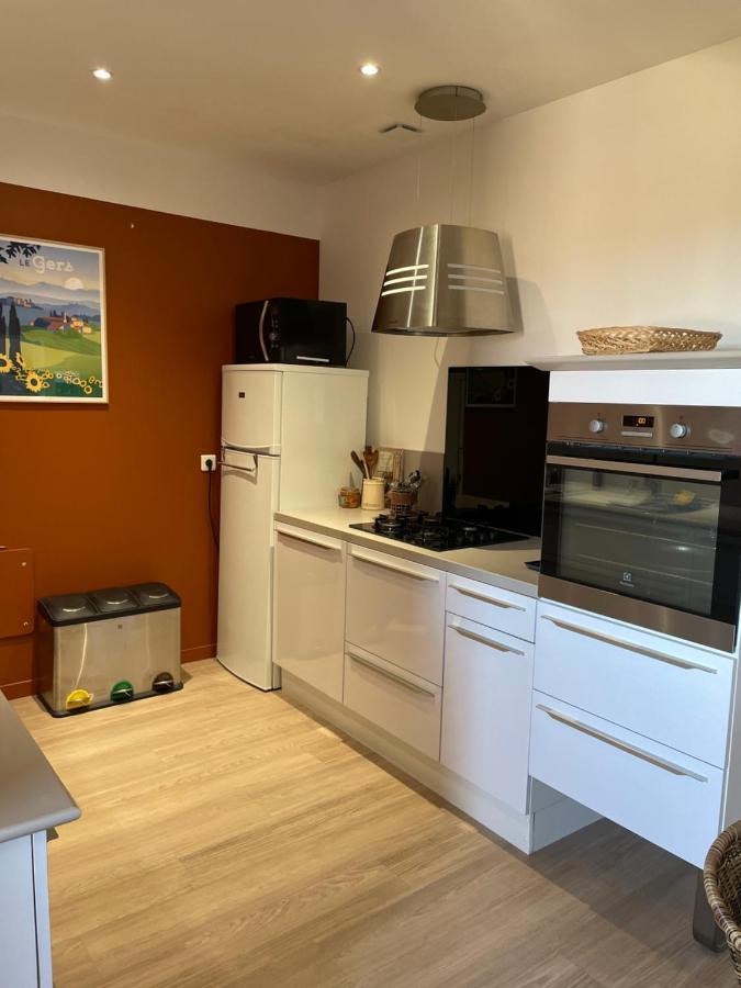 Chez Brunet Chambres D'Hotes Et Gite Lagraulet-du-Gers Luaran gambar